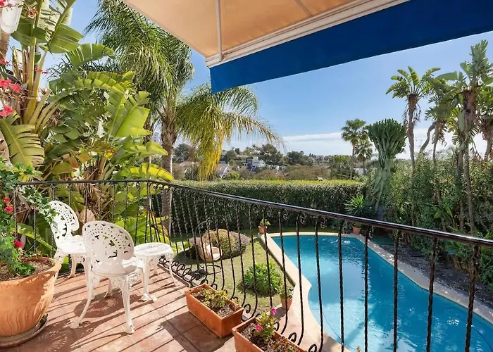 With Private Pool & Garden 5 Min To 마르베야