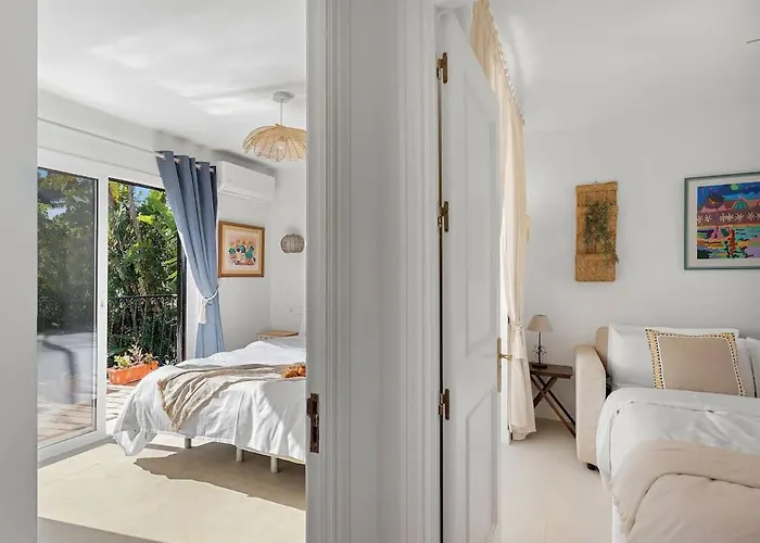 With Private Pool & Garden 5 Min To